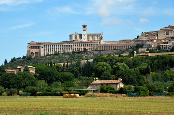 The Basilica of San Francesco d'Assisi at the west end of the old city