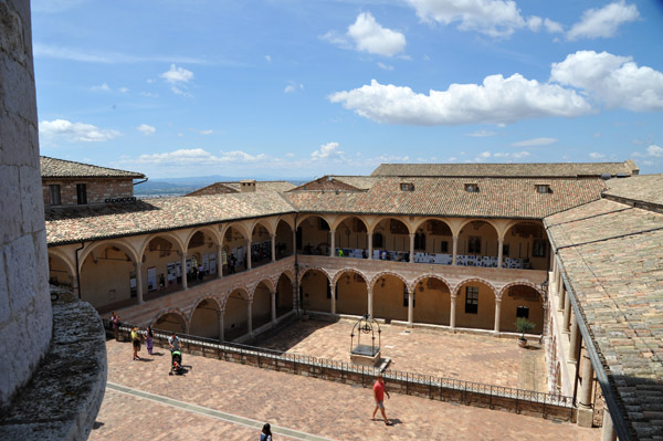 Sacro Convento - courtyard of the Friary, Basilica of St. Francis of Assisi