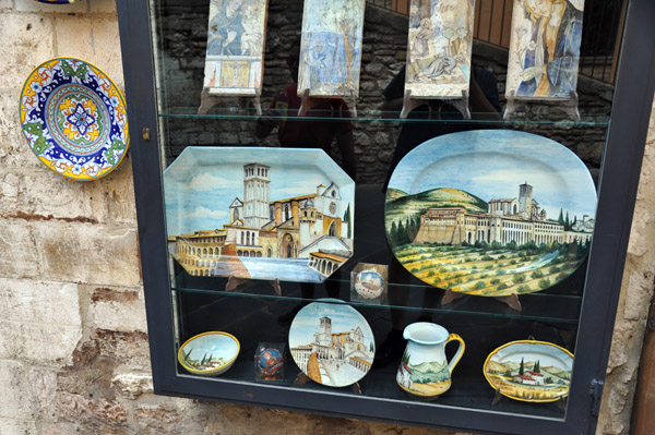 Painted ceramic plates, Assisi