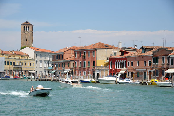 Venice moved the glassmaking furnaces to remote Murano in 1291 to protect the city from fire