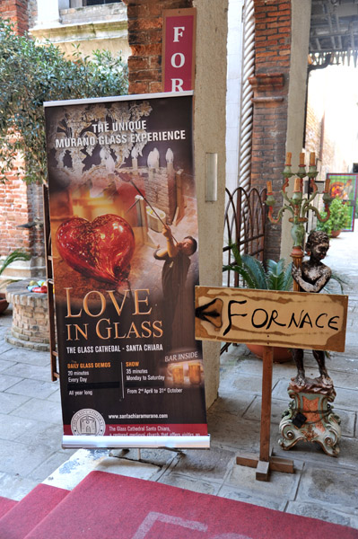 Love in Glass - the glass cathedral, Santa Chiara