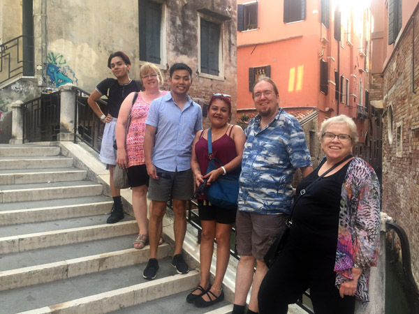 Family travel through Italy
