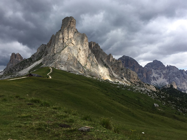 Changing light and cloud on Gruppo del Nuvolao 