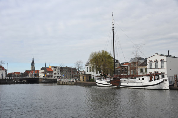 Old wooden sailing ship, Zuidkolk, Delft