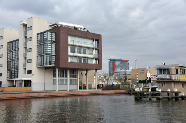 Schie at the Abtswoudsebrug, Delft