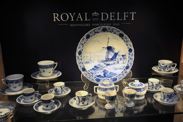 Showroom, Royal Delft - Koninklijke Poreleyne Fles