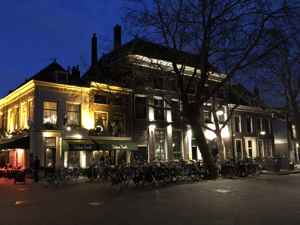 Kobus Kuch, Beestenmarkt, Delft
