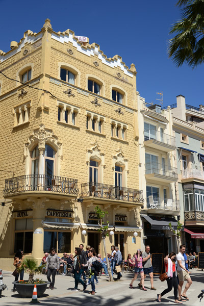 Casa Sim Llaurad, Passeig de la Ribera, Sitges