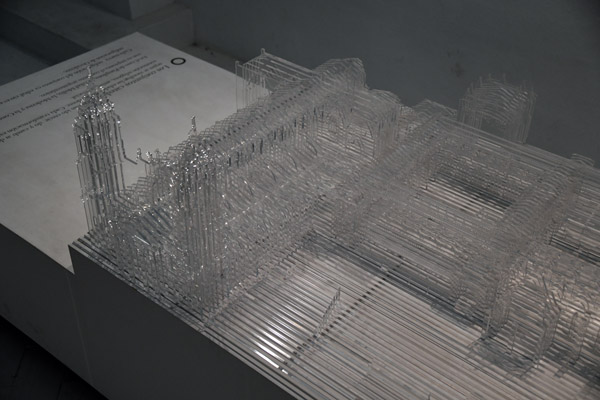 Model of Pamplona Cathedral and the Cloister in glass