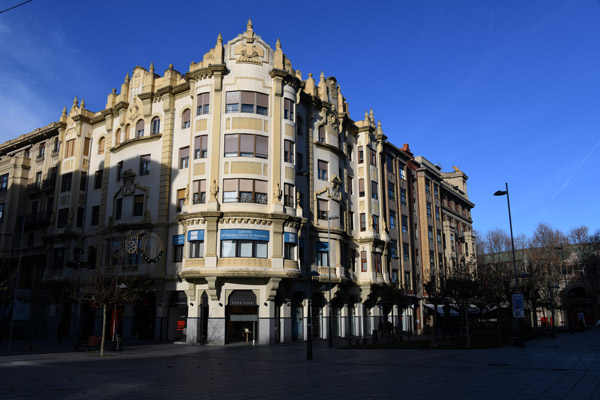 Av. Roncesvalles, Pamplona