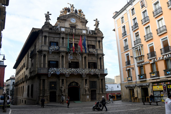 Plaza Consistorial, Ayuntamiento de Pamplona
