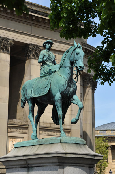 Queen Victoria Equestrian Statue, Liverpool