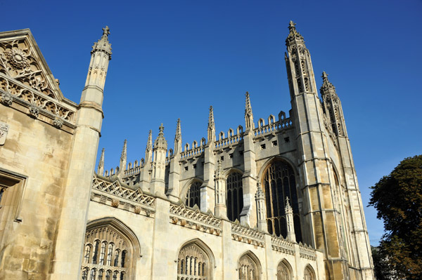 The 1828 screen and King's College Chapel, Cambridge