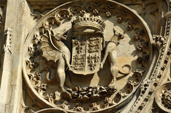 Armorial with the Tudor dragon and the greyhound of family Beaufort