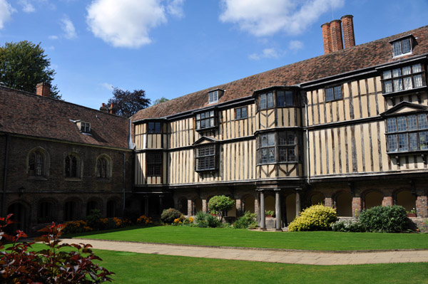 Cloister Court, Queens' College, Cambridge University