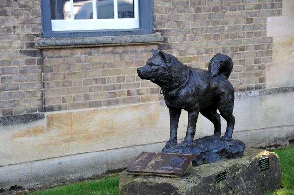 Sledge Dog Memorial, 2009, Scott Polar Research Institute
