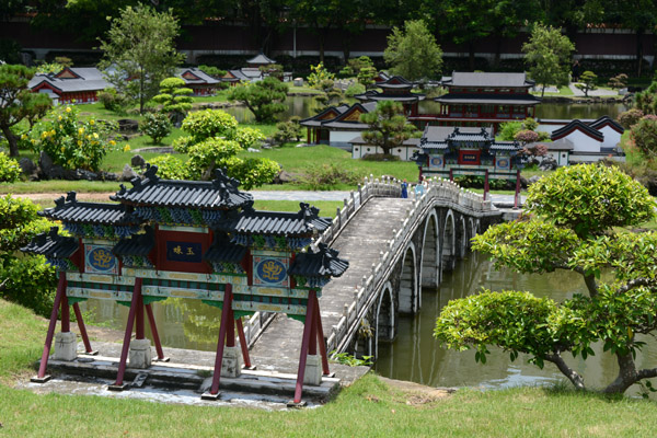 Lotus Bridge, Old Summer Palace, Beijing