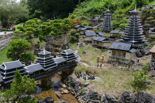 Village of the Dong nationality (Guizhou, Hunan, Guangxi)