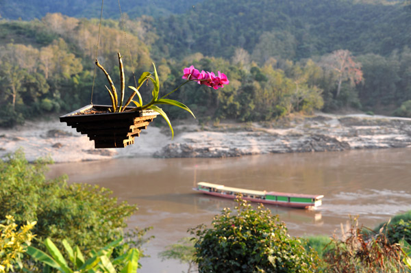 Laos Jan19 600.jpg