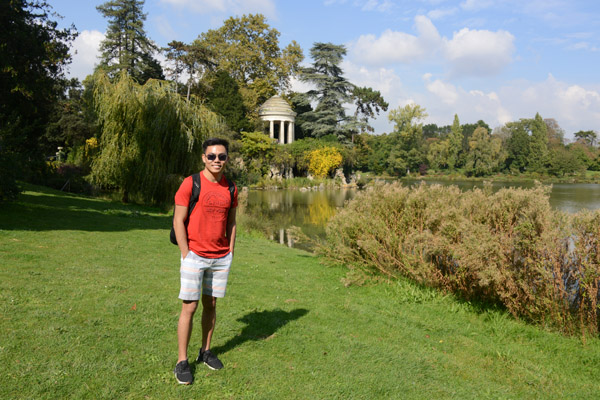 Max chose the destination, the Temple of Love in the Bois de Vincennes
