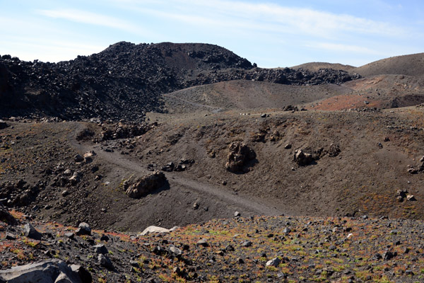 Path up to the summit of the volcano Tholos Naftilos, Nea Kameni