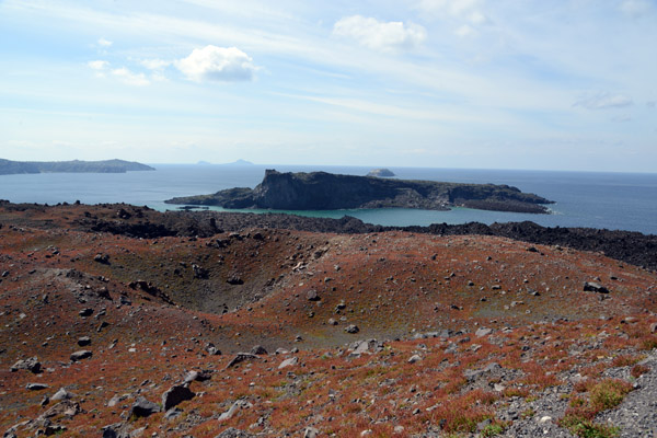 The small island of Palia Kameni - Old Burnt Island
