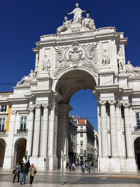 Lisbon May17 101.jpg