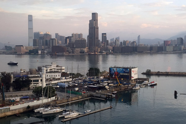 HKG Apr18 00.jpg