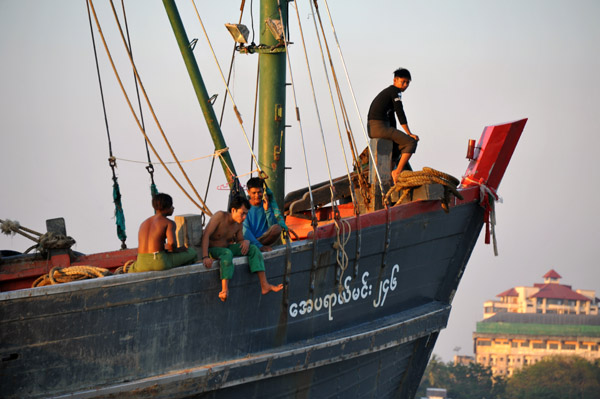 Yangon Dec18 190.jpg