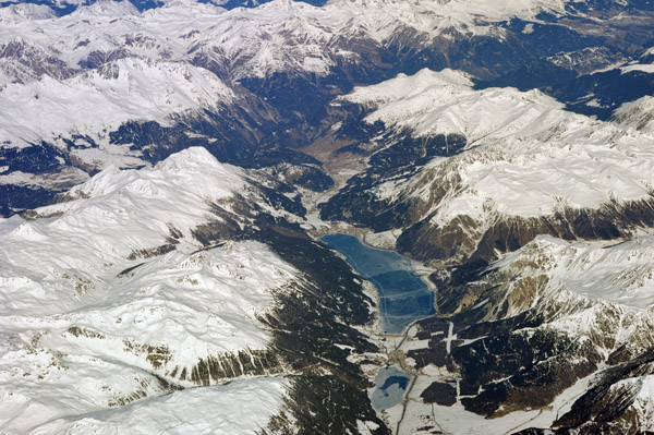 St. Valentin auf der Haide, Reschensee and the Reschenpass leading from Trentino-Alto Adige/Sdtirol, Italy to Austria