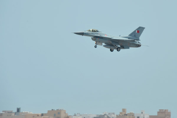 Royal Bahrain Air Force F-16 (210)