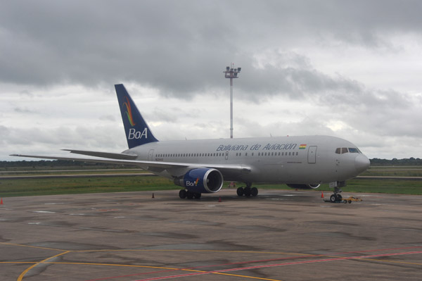 Boliviana de Aviacin B767 (N234AX) at Santa Cruz VVI