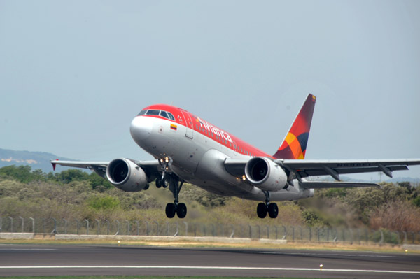 Avianca A320 departing Cartagena, Colombia