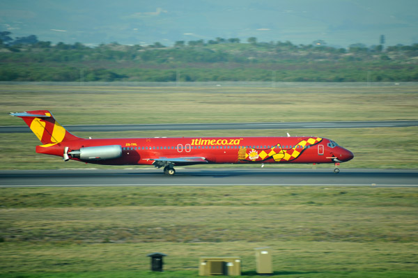 1Time MD-80 (ZS-TRL) at Cape Town