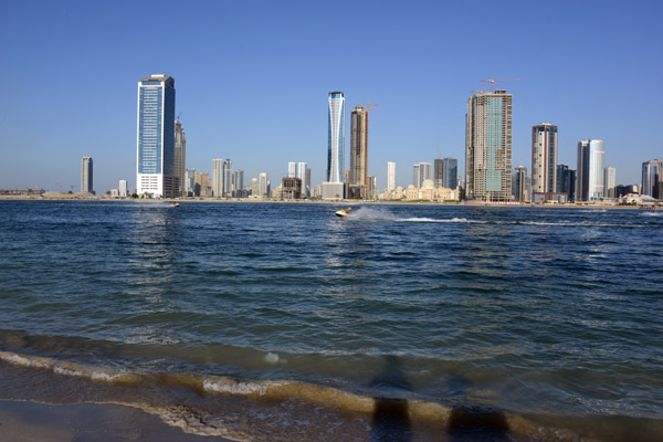 Al Mamzar Lagoon, Sharjah