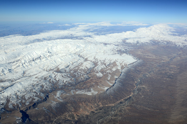 Tang-e-Bostanak Protected Area, Mehenjan, Fars, Iran