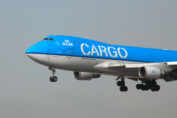 KLM Cargo B747F landing at DXB