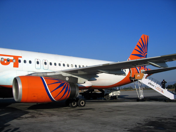 Indian Airlines A320 at KTM
