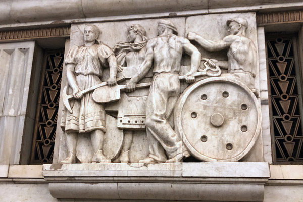 Relief sculptures, Moscow Kurskaya Station