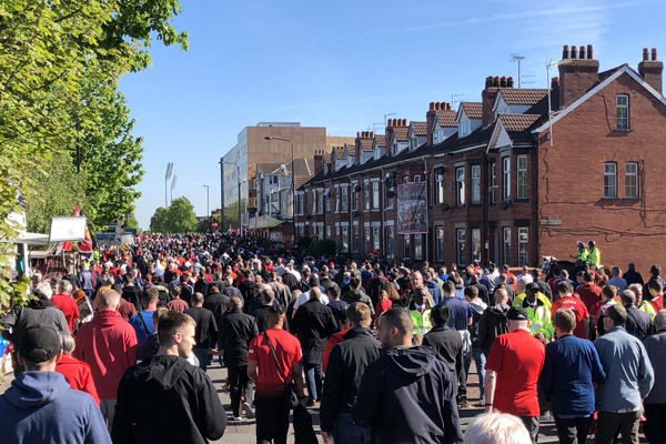 Post-game crowds heading for the train