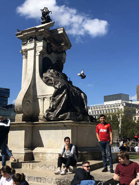 Queen Victoria, Piccadilly Gardens, Manchester