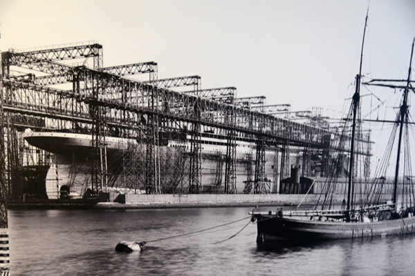 Vintage photograph of the Titanic under construction