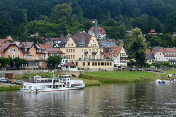 Elbe Tourist Boat Bastei II tied up near the Manufaktur Hotel, Stadt Wehlen