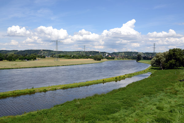 Crossing the Elbe on the Niederwartha Bridge