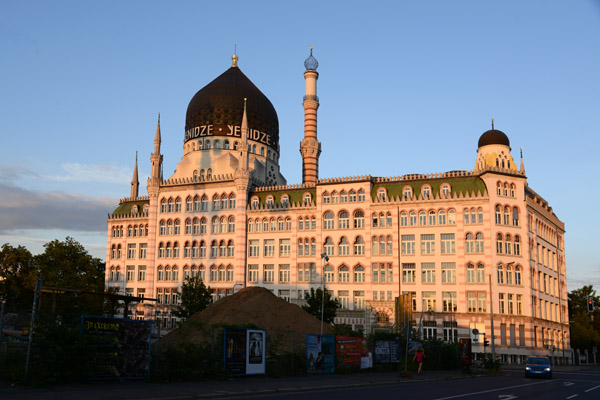 YenidzeTobacco and Cigarette Factory, 1907-1909, Dresden, colloquially known as the Tabakmoschee