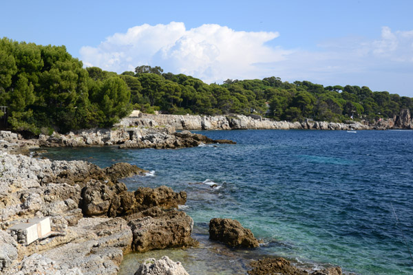 Anse de l'Argent Faux from Chemin de la Mosquée, Cap d'Antibes