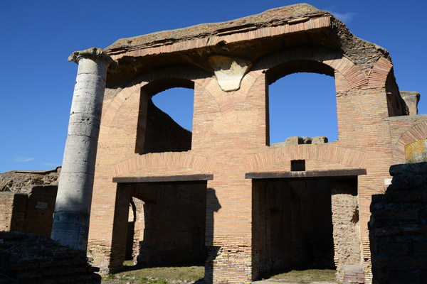 Caseggiato degli Aurighi, Ostia Antica