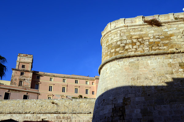 Walls of Cagliari, 