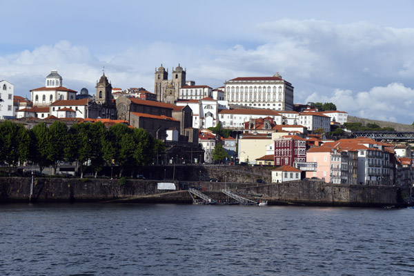 Portugal Apr21 4611.jpg