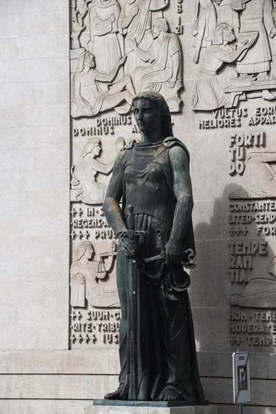 Portugal Apr21 4786.jpg